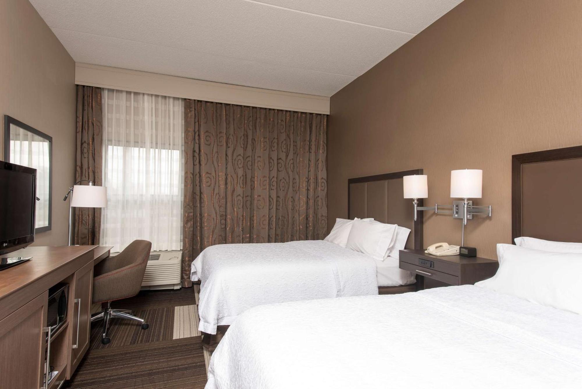 Hotel Hampton Seymour